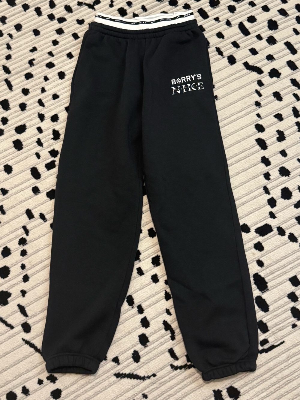 NWT Barry’s x Nike Phoenix High Rise Sweatpants XS
